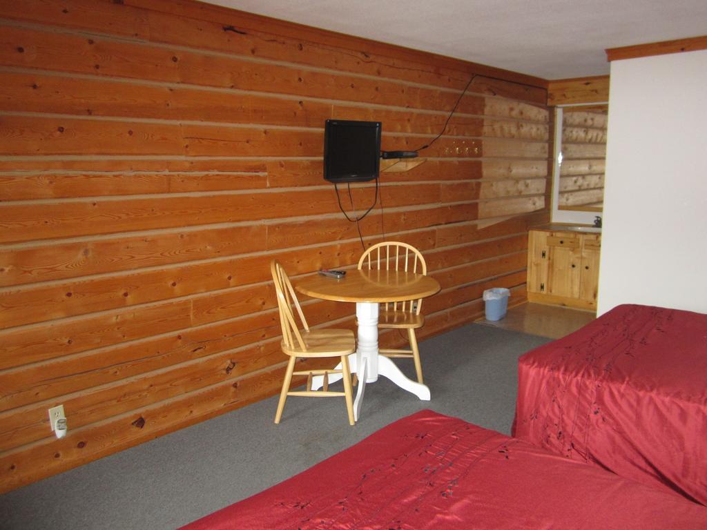 Spirit Lake Lodge Carcross Kamer foto